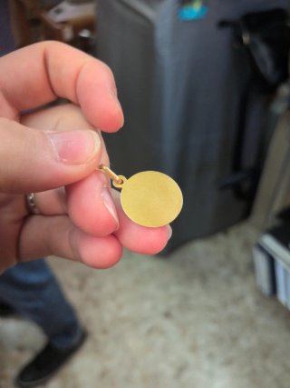 Medalla Virgen de las Cabezas Oro 18k