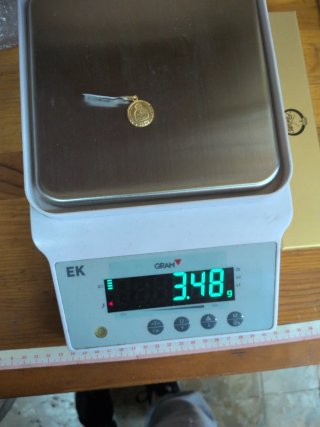Medalla Virgen de las Cabezas Oro 18k