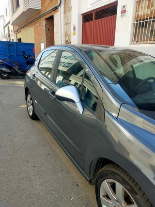 Peugeot 308. Año 2011