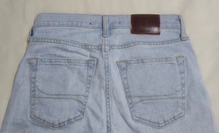 Bermuda Short Hollister Vaquero Roto TallaM Unisex