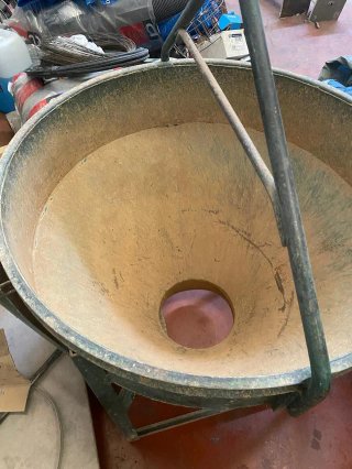 Cubilote para hormigón