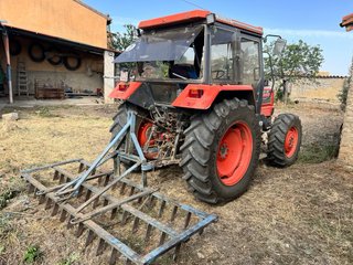 Tractor Kubota M1-90 doble tracción 90 cv