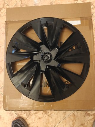 Tapacubo Tesla Model Y 19 Negro Mate