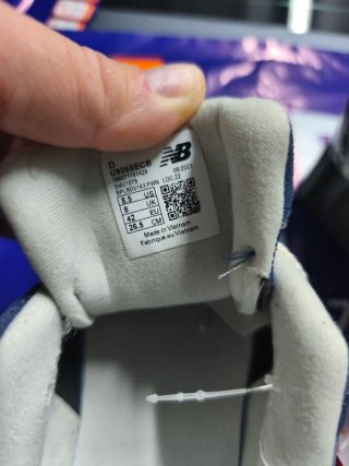 Zapatillas New Balance 9060 Azul Beige