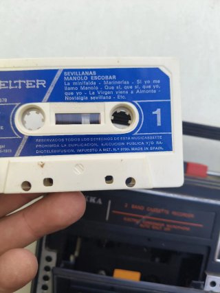 Radio Casetera MEKKA 2 Bandas