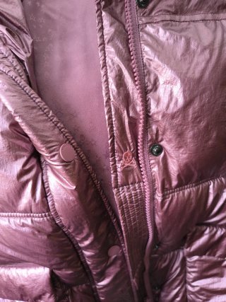 Chaqueta rosa metalico