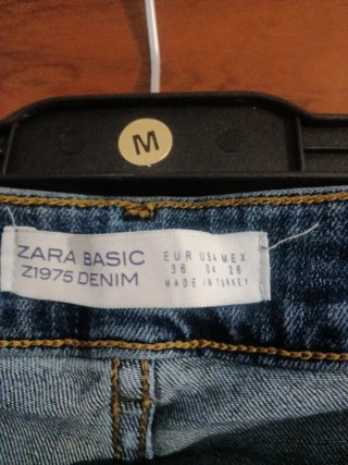 Pantalones vaqueros desgastados talla 36