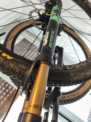 Orbea Alma M10 Khasima Full Carbono