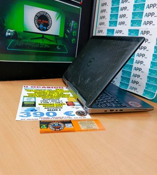 Portátil Dell i7 16GB RAM 1TB SSD+HDD