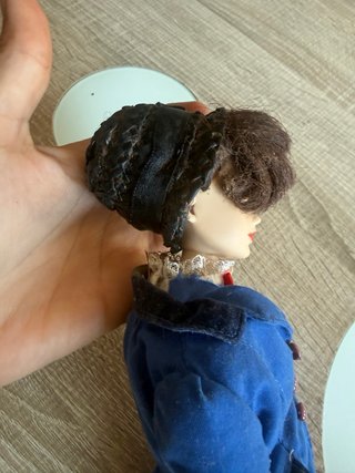 Muñeca Mary poppins con abrigo azul
