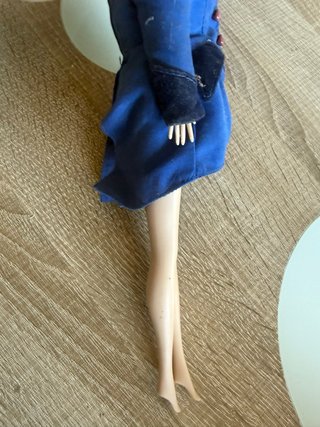 Muñeca Mary poppins con abrigo azul