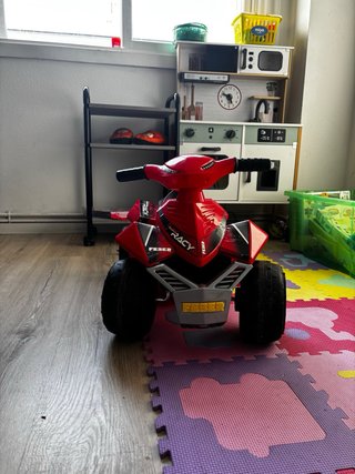 Moto eléctrica infantil Feber roja