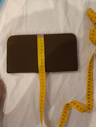 Bolso de mano vintage tipo sobre marrón
