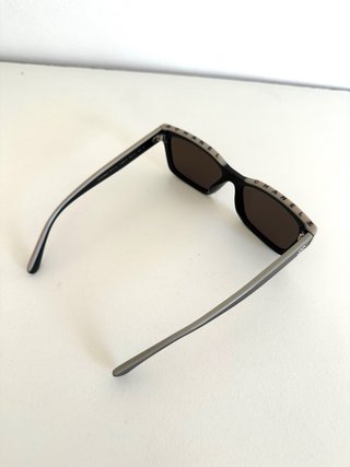 Gafas de sol Chanel negras y marrones