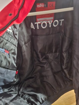 Chaqueta Toyota