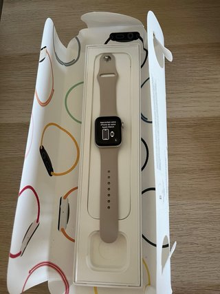 Apple Watch SE 2022 40mm Beige/Argento