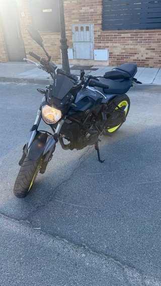 Yamaha MT-07 ABS A2 2017 Gris/Amarillo
