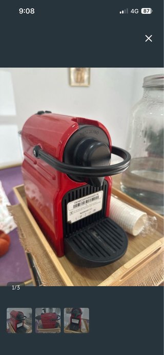Cafetera Nespresso Roja