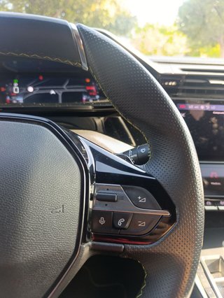 Peugeot 408 408 GT Puretech 130 EAT8