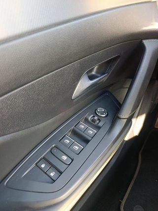 Peugeot 408 408 GT Puretech 130 EAT8