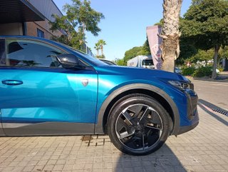Peugeot 408 408 GT Puretech 130 EAT8