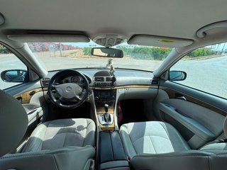 Mercedes-Benz E270 2003