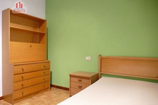 Piso en alquiler en Universidad en Ourense