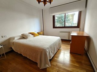 Piso en alquiler en Ensanche - Sar en Santiago de Compostela