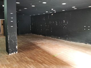 Local comercial en alquiler en La Paz en Zaragoza