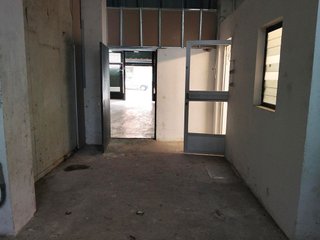 Local comercial en alquiler en La Paz en Zaragoza