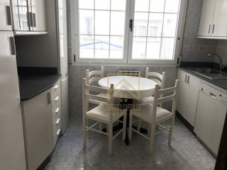 Piso en alquiler en Numancia - San Fernando en Santander
