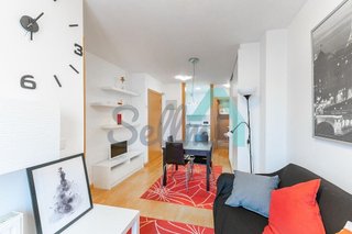 Piso en alquiler en Milán - Pumarín - Teatinos en Oviedo