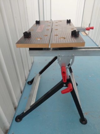 Mesa de trabajo plegable para bricolaje