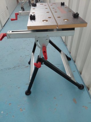 Mesa de trabajo plegable para bricolaje
