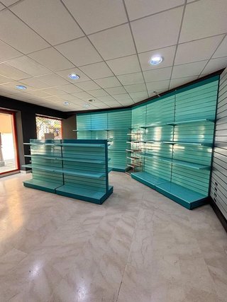 Local comercial en alquiler en Centro en Valdepeñas