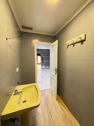 Local comercial en alquiler en Centro en Valdepeñas