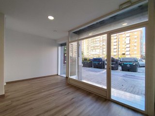 Oficina en alquiler en En Corts en Valencia