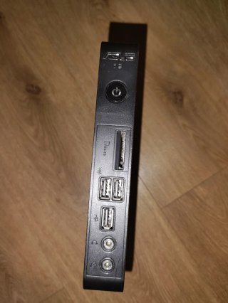 Nettop / Mini PC ASUS EeeBox EB1007P