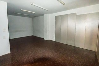 Local comercial en alquiler en La Jota en Zaragoza