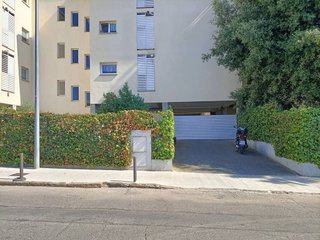 Garaje en alquiler en Montjuïc en Girona