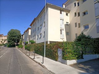 Garaje en alquiler en Montjuïc en Girona
