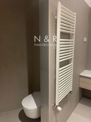 Piso en alquiler en Ensanche - Sar en Santiago de Compostela