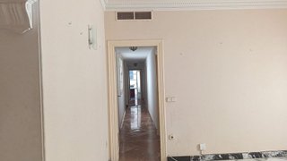 Piso en alquiler en Los Remedios en Sevilla