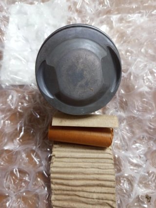 Pistones Seat 124