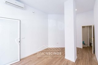 Local comercial en alquiler en Arrancapins en Valencia