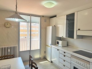 Piso en alquiler en Pº Zorrilla - Cuatro de Marzo en Valladolid