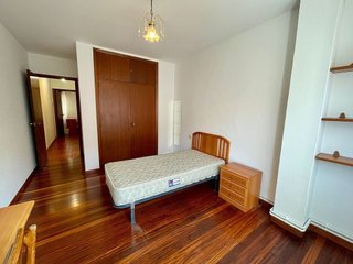 Piso en alquiler en Ensanche - Sar en Santiago de Compostela