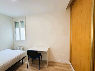 Piso en alquiler en Paseo Sagasta en Zaragoza