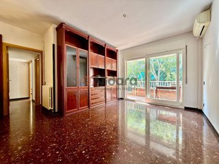 Piso en alquiler en Sant Antoni en Barcelona