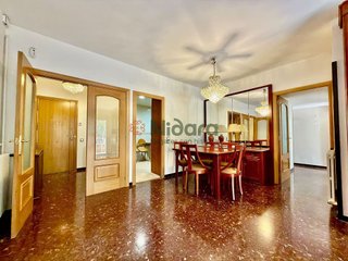 Piso en alquiler en Sant Antoni en Barcelona